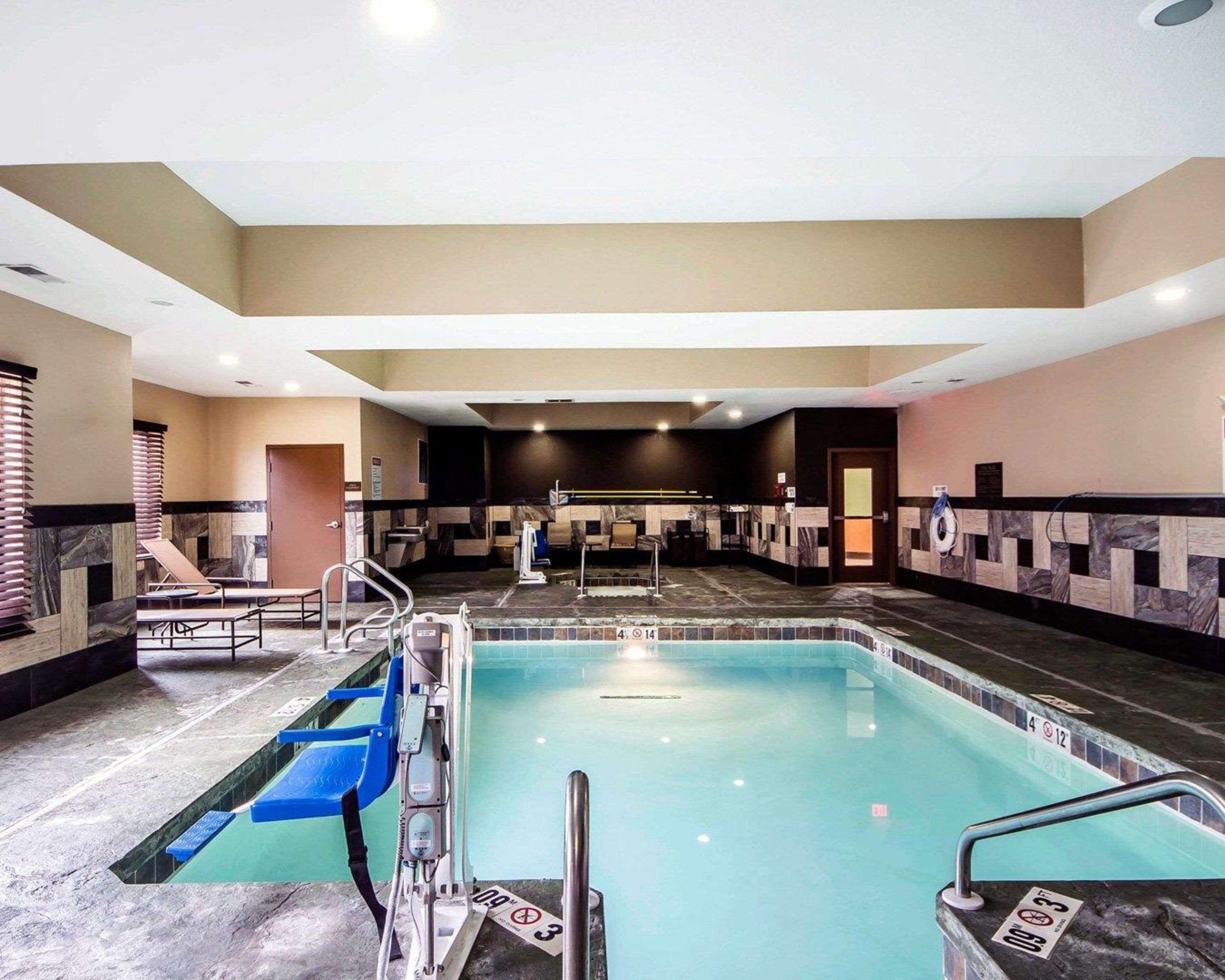 Comfort Inn & Suites Alva Εξωτερικό φωτογραφία