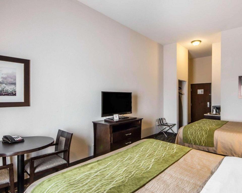 Comfort Inn & Suites Alva Εξωτερικό φωτογραφία